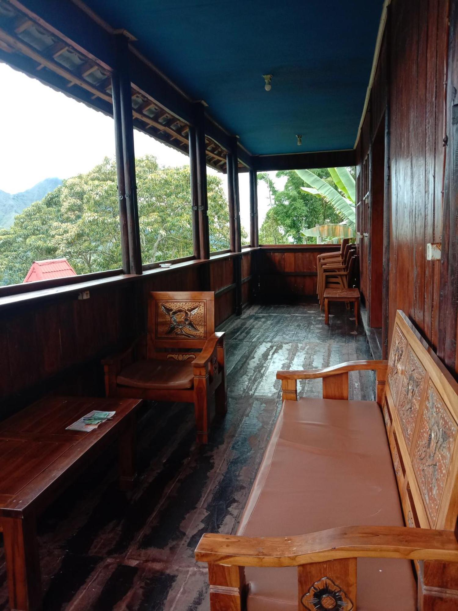 Home Stay Wolokoro Ecotourism Bajawa 部屋 写真